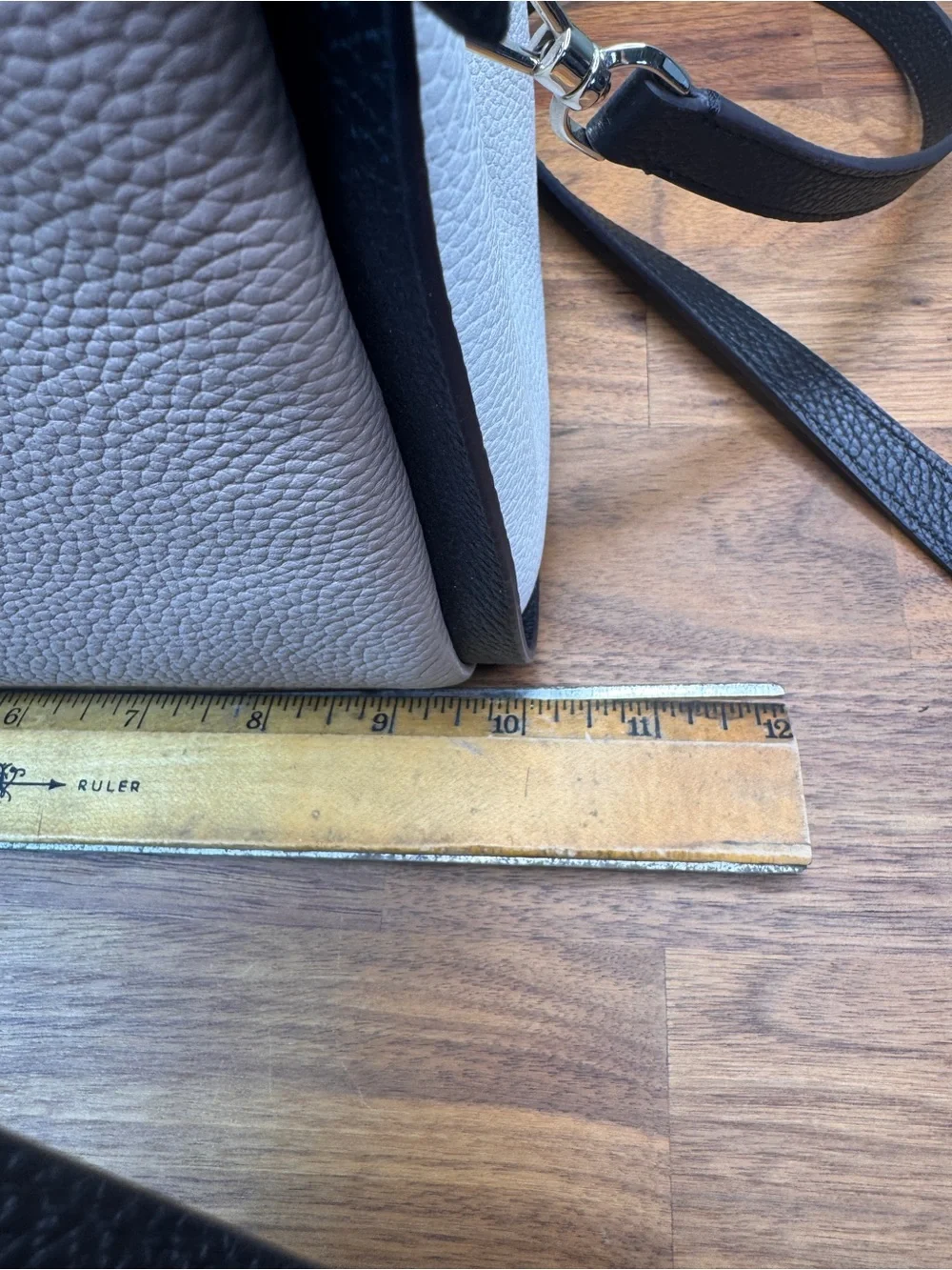 kate spade Knott Colorblocked Medium Two-Tone Pebbled Leather Bag Tan and Black